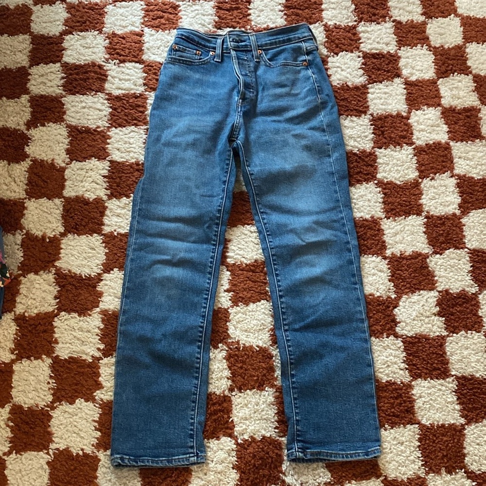 Levi’s Wedgie Straight Jean